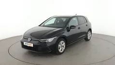Schwarz Gebraucht 2020 VW Golf VIII Life Limousine | 17.710 € (Fairer Preis)
