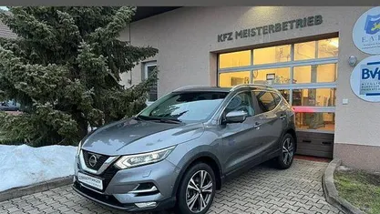 Gebraucht Nissan Qashqai Tekna 163 PS (119 kW) 2018 SUV