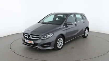 Gebraucht Mercedes B180 Style 122 PS (89 kW) 2015 Grau Van / Kleinbus