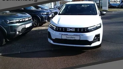 Neu Dacia Sandero Essentiel 67 PS (49 kW) 2026 Weiß Limousine