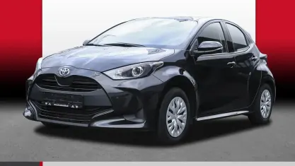 Gebraucht Toyota Yaris Business Edition 92 PS (67 kW) 2023 Schwarz Kleinwagen