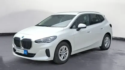 Gebraucht BMW 218 Active Tourer 136 PS (100 kW) 2022 Weiß Van / Kleinbus