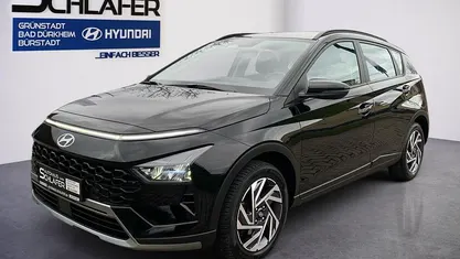 Gebraucht Hyundai Bayon Comfort 101 PS (74 kW) 2024 Phantom black / met SUV