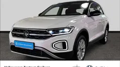 Pure white Gebraucht 2023 VW T-Roc Style SUV | 31.900 € (Fairer Preis)