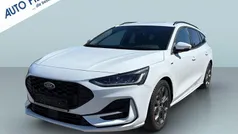 Frozen white Gebraucht 2024 Ford Focus ST-Line Kombi | 24.850 € (Fairer Preis)