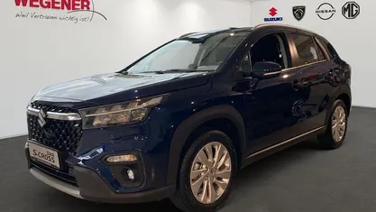 Sphere blue pearl metallic Neu 2025 Suzuki SX4 S-Cross Comfort SUV | 27.660 € (Fairer Preis)