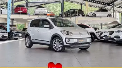 Gebraucht VW cross up! 75 PS (55 kW) 2014 Silber Kleinwagen