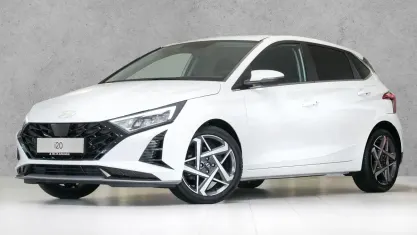 Gebraucht Hyundai i20 Prime 101 PS (74 kW) 2025 Atlas white / sol Kleinwagen