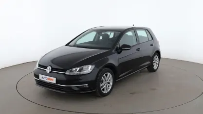 Gebraucht VW Golf VII Comfortline 2018 Schwarz Limousine