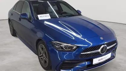 Gebraucht Mercedes C220 AMG line 200 PS (147 kW) 2022 Spektralblau metallic Limousine
