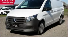 Weiß Gebraucht 2024 Mercedes Vito Van / Kleinbus | 36.236 € (Fairer Preis)