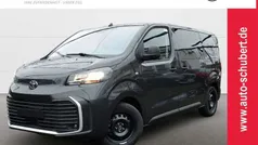 Grau Neu 2024 Toyota Proace Verso Comfort Kombi | 42.390 € (Fairer Preis)