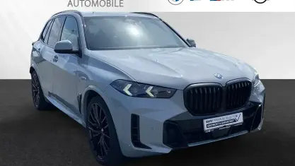 Gebraucht BMW X5 M Sport 489 PS (359 kW) 2025 Brooklyn grau metallic SUV