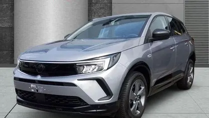 Lack grau artense/metallic klarl (metallic) Gebraucht 2024 Opel Grandland X SUV | 23.990 € (Fairer Preis)