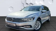 Gelb Gebraucht 2022 VW Passat Business Kombi | 24.470 € (Fairer Preis)