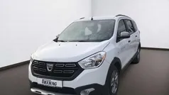 Gebraucht 2021 Dacia Lodgy Stepway Van / Kleinbus | 14.480 € (Fairer Preis)
