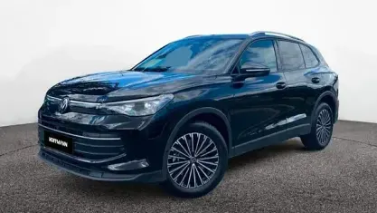 Gebraucht VW Tiguan Life 150 PS (110 kW) 2025 Grenadilla black metallic SUV