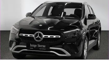 Gebraucht Mercedes GLA200 163 PS (119 kW) 2024 SUV