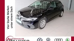 Schwarz Gebraucht 2024 VW Polo Life Limousine | 16.800 € (Guter Preis)