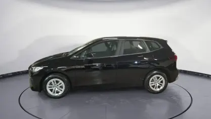 Gebraucht BMW 218 Active Tourer 136 PS (100 kW) 2023 Schwarz Van / Kleinbus