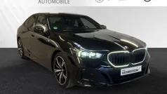 Gebraucht 2024 BMW 550e M Sport Limousine | 79.900 € (Fairer Preis)