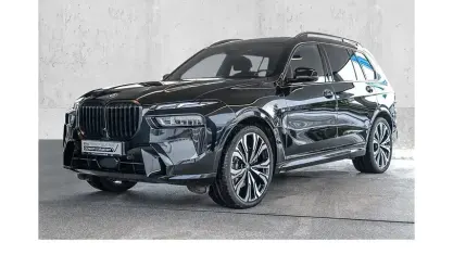 Gebraucht BMW X7 M Sport 352 PS (258 kW) 2025 Schwarz SUV