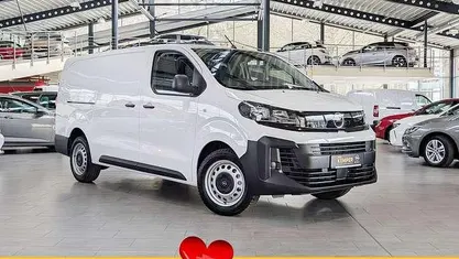 Neu Opel Vivaro 144 PS (105 kW) 2025 Weiß Van / Kleinbus
