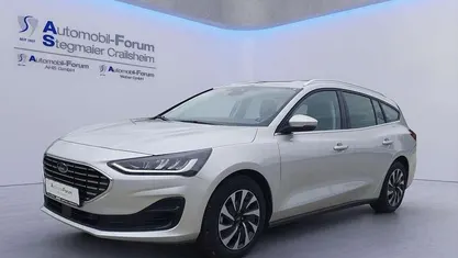 Polarsilber metallic Gebraucht 2025 Ford Focus Titanium Kombi | 24.880 € (Superpreis)