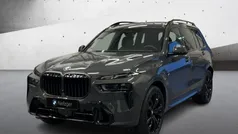 Grau Gebraucht 2025 BMW X7 M Sport SUV | 115.303 € (Superpreis)