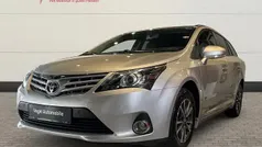 Silver metallic Gebraucht 2013 Toyota Avensis Multidrive S Kombi | 12.370 € (Teuer)