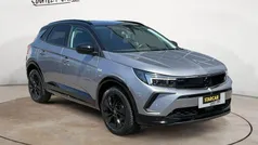 Kontrast grau/quarz silber Gebraucht 2022 Opel Grandland X Design Edition SUV | 24.970 € (Fairer Preis)