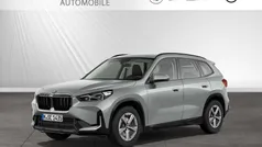 Spacesilber metallic Gebraucht 2025 BMW X1 Shadowline SUV | 39.800 € (Guter Preis)