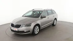 Grau Gebraucht 2017 Skoda Octavia Style Kombi | 16.100 € (Fairer Preis)