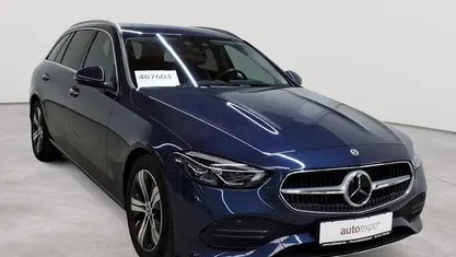Gebraucht Mercedes C220 Avantgarde 200 PS (147 kW) 2023 Sodalithblau metallic Kombi