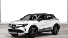 Weiß Neu 2025 Alfa Romeo Junior Edizione Speciale SUV | 33.890 € (Fairer Preis)