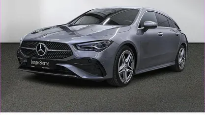 Gebraucht Mercedes CLA180 Shooting Brake AMG 136 PS (100 kW) 2024 Lack mountaingrau Kombi