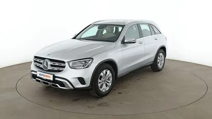 Gebraucht Mercedes GLC200 211 PS (155 kW) 2020 Silber SUV