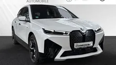 Gebraucht 2023 BMW iX Sport Line SUV | 76.790 € (Guter Preis)