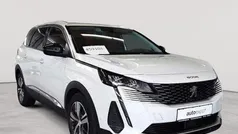 Perlmutt weiß Gebraucht 2022 Peugeot 5008 Allure Van / Kleinbus | 18.290 € (Superpreis)