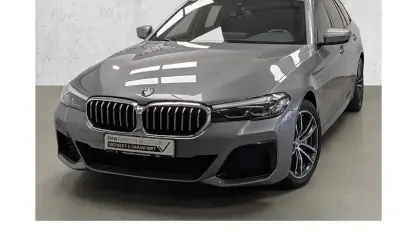 Second-hand BMW 530e M Sport 292 CP (214 kW) 2022 Gri Break