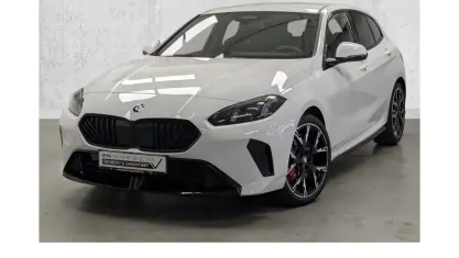 Gebraucht BMW 120 M Sport 170 PS (125 kW) 2025 Alpinweiss Kleinwagen