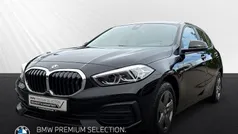Schwarz Gebraucht 2022 BMW 118 Advantage Kleinwagen | 21.498 € (Guter Preis)