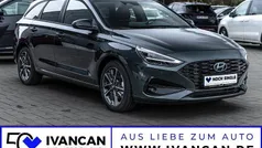 Grün Gebraucht 2024 Hyundai i30 Advantage Kombi | 24.690 € (Fairer Preis)