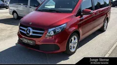 Hyazinthrot Gebraucht 2024 Mercedes V220 Edition Van / Kleinbus | 52.850 € (Fairer Preis)