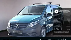 Grün / aquagrün Gebraucht 2020 Mercedes Vito Van / Kleinbus | 20.647 € (Fairer Preis)