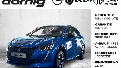 Gebraucht 2021 Peugeot e-208 GT Kleinwagen | 16.490 € (Fairer Preis)