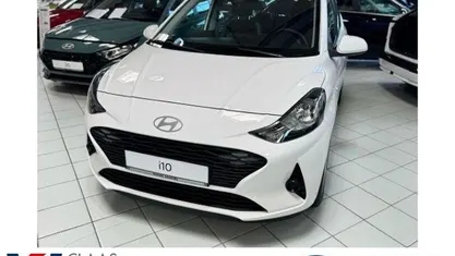 Weiss Gebraucht 2024 Hyundai i10 Select Kleinwagen | 14.990 € (Guter Preis)