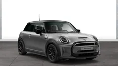 Grau Gebraucht 2022 Mini Cooper SE Classic Kleinwagen | 18.790 € (Fairer Preis)