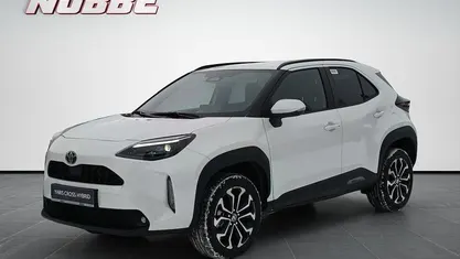 Neu Toyota Yaris Cross 131 PS (96 kW) 2026 Schneeweiß SUV