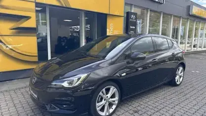 Gebraucht Opel Astra Ultimate 145 PS (106 kW) 2021 Schwarz Limousine